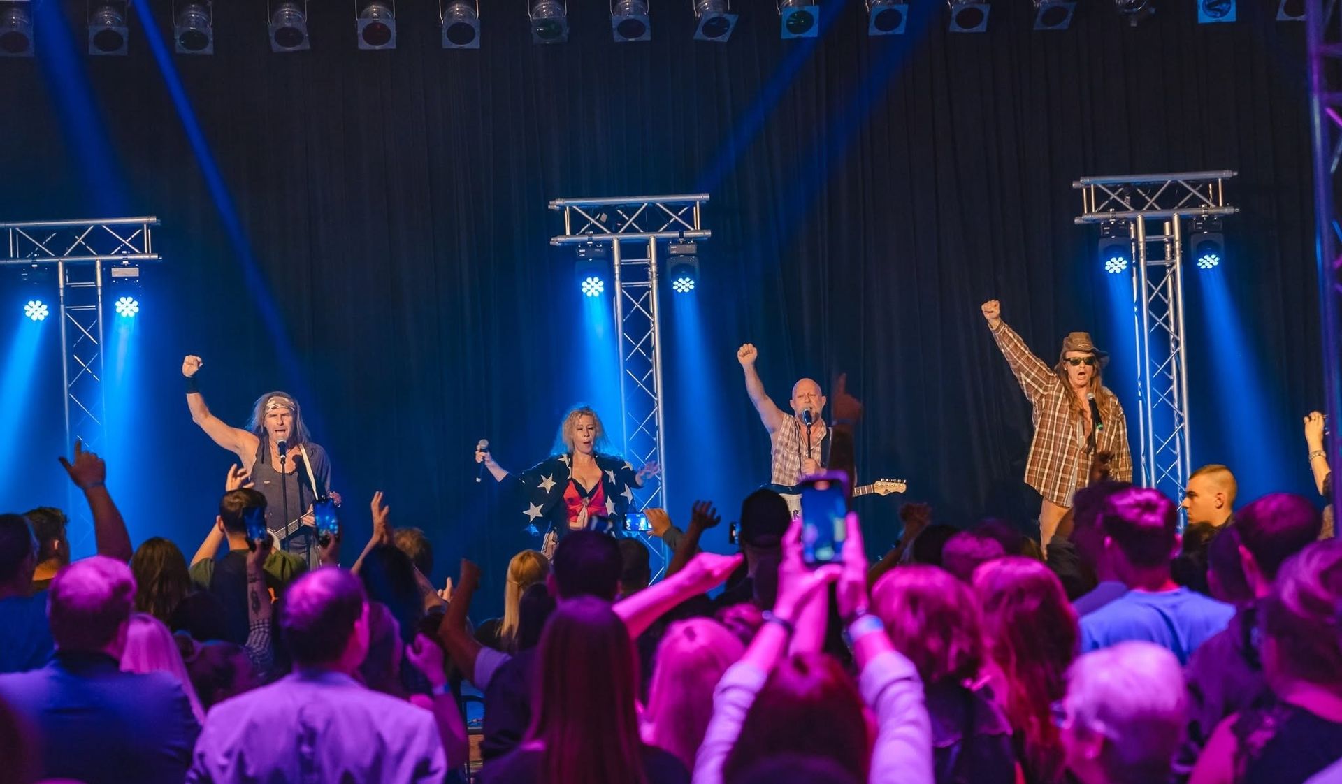 Titelbild zum Beitrag Rednex live in Bassum: GalaxyEvents holt den Welthit-Act in die Gilde-Festhalle